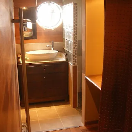 Peniche Espoir Hotel Avignon Room photo